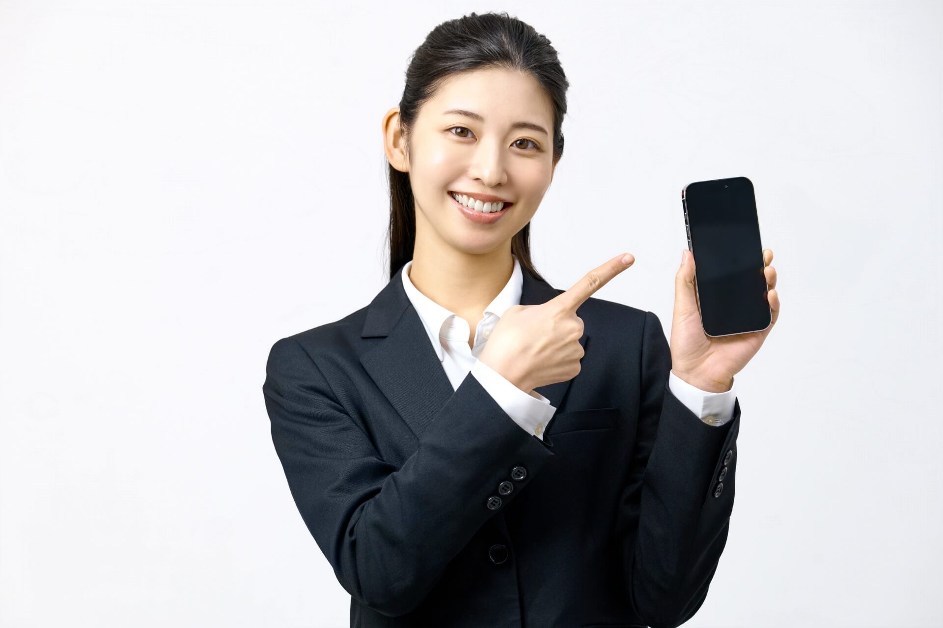 女性　スマホ